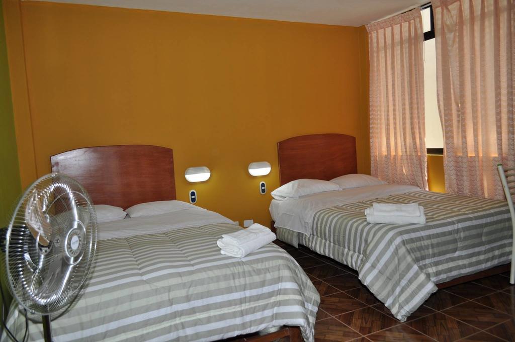 Hostal Real Alcazar Nazca Oda fotoğraf